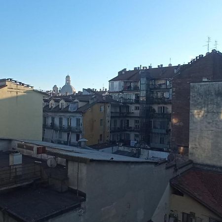 Confort Ed Eleganza A Porta Palazzo Turín Exterior foto